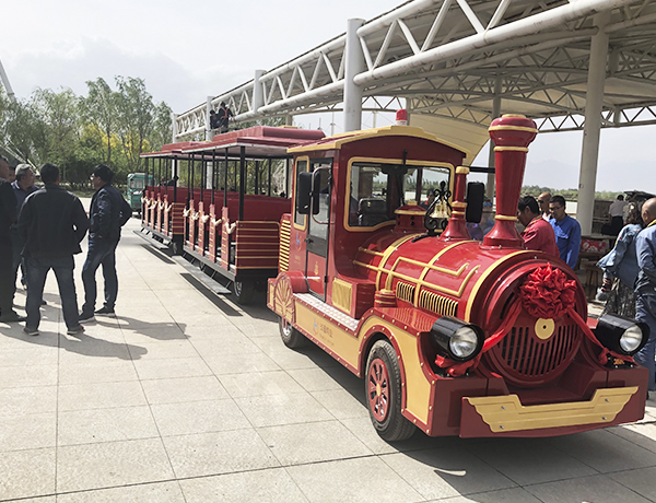 石景山無軌石景山觀光小火車